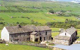 Oxnop Hall B&B,  Muker